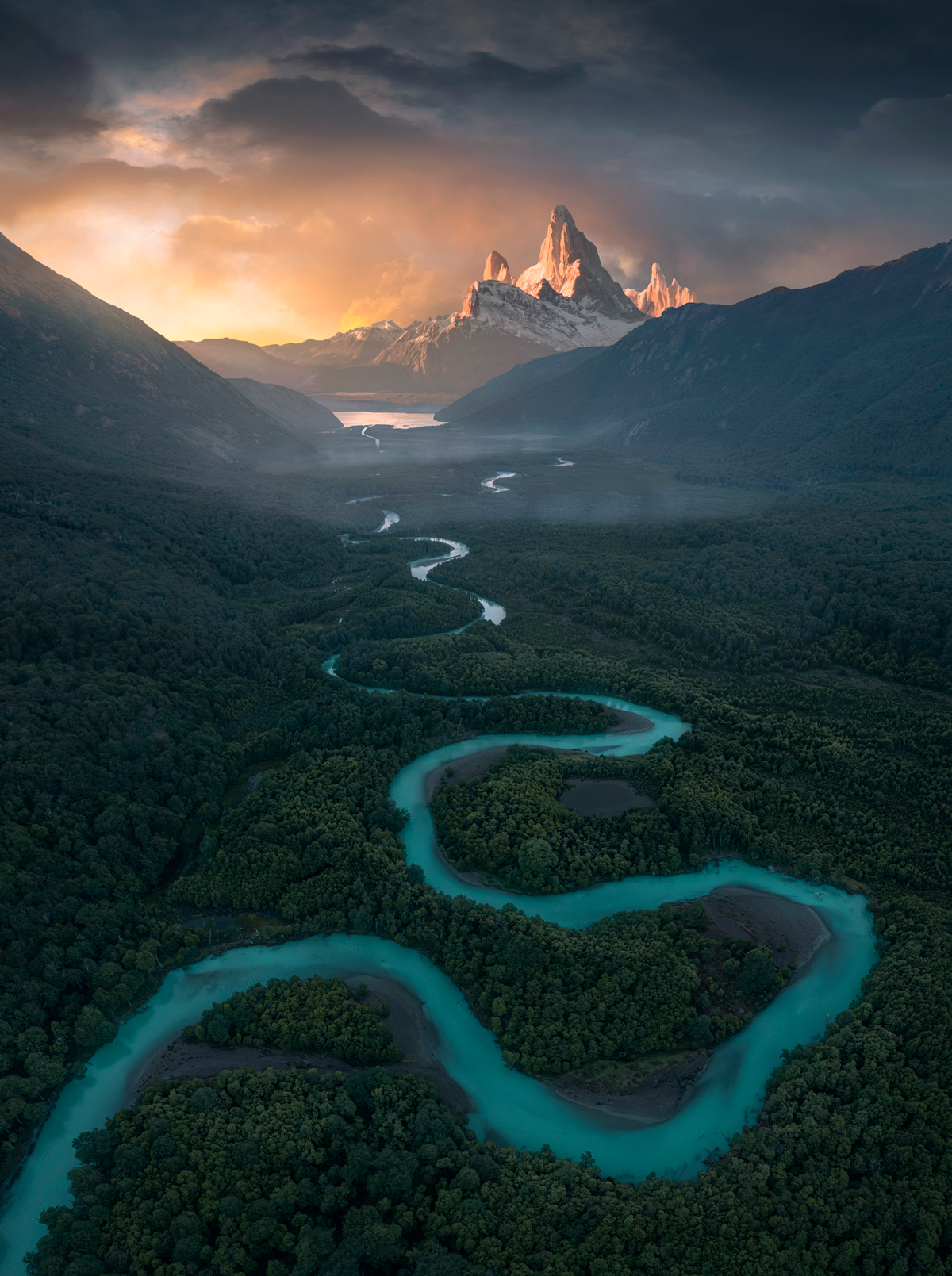 3rd Place: © Max Rive, The Winding Journey, 'The 9th International Landscape Photographer of the Year', internationallandscapephotographer.com